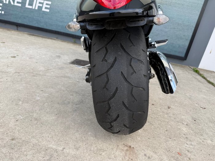 2014 Suzuki VZR 1800 BOULEVARD (M109R) Black