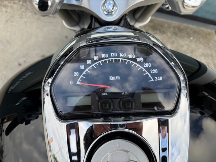 2014 Suzuki VZR 1800 BOULEVARD (M109R) Black