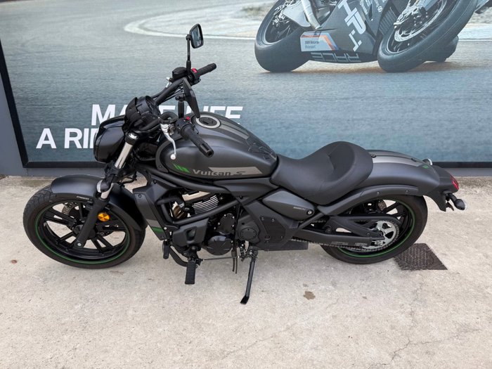 2022 Kawasaki VULCAN S GREY