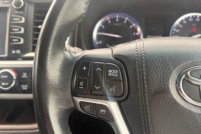 2015 Toyota Kluger Grande