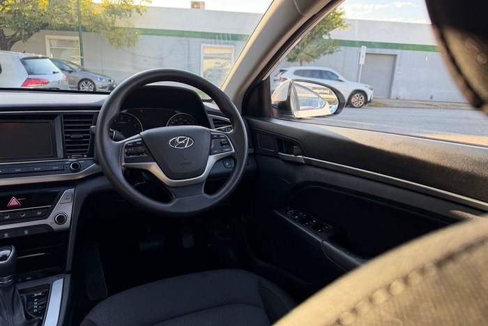 2016 Hyundai Elantra Active