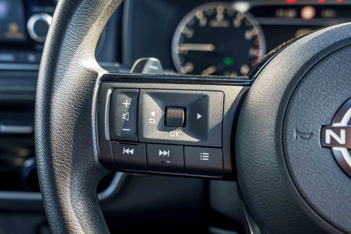 2025 Nissan X-TRAIL ST