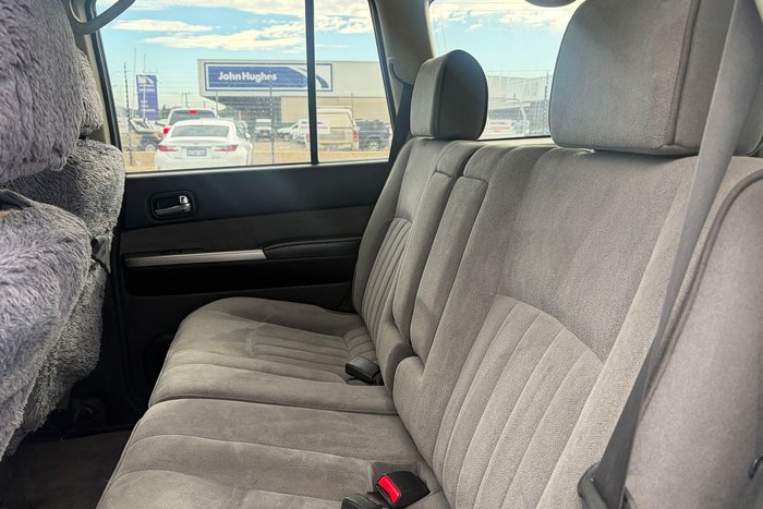 2016 Nissan Patrol ST