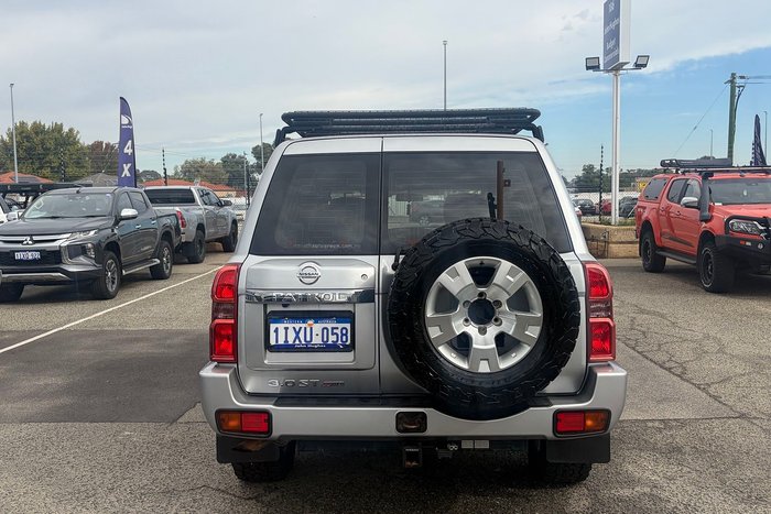 2016 Nissan Patrol ST