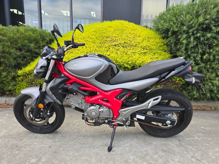 2014 Suzuki SFV650 GLADIUS Grey