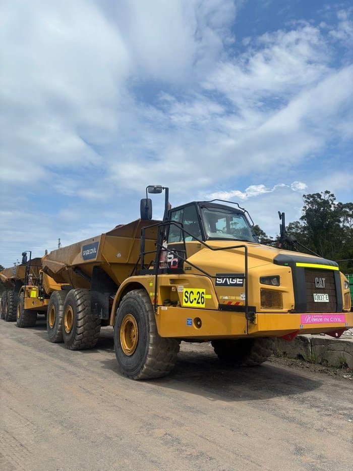 2014 Caterpillar 740B