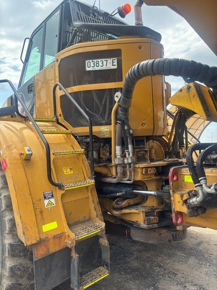 2014 Caterpillar 740B