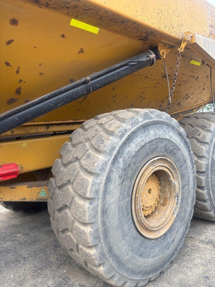 2014 Caterpillar 740B