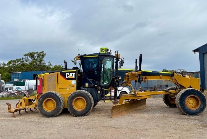 2017 Caterpillar 12M