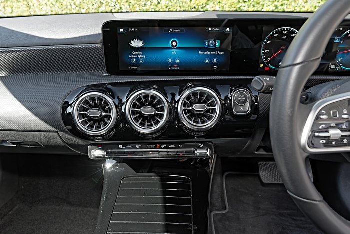 2022 Mercedes-Benz A-Class A180