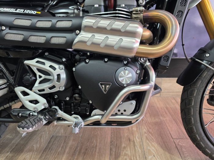 2024 Triumph SCRAMBLER 1200 XE Black