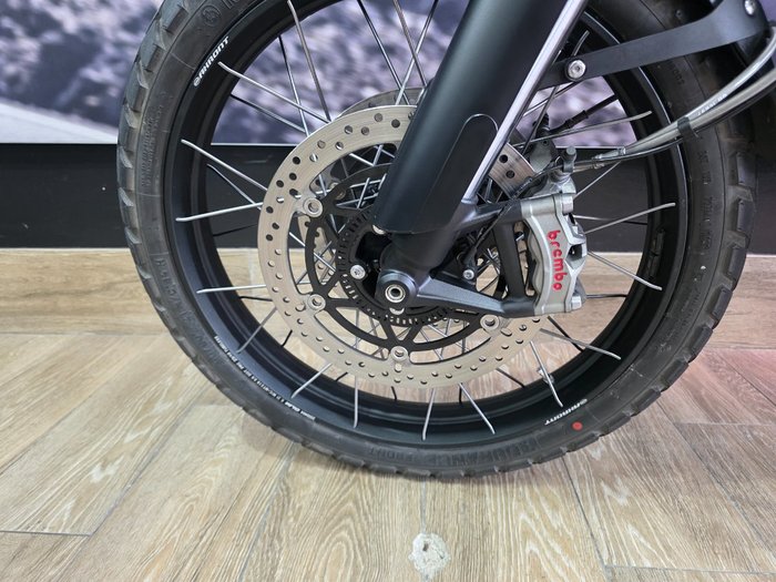 2024 Triumph SCRAMBLER 1200 XE Black