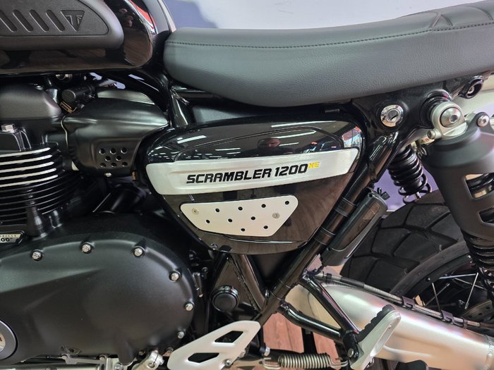 2024 Triumph SCRAMBLER 1200 XE Black