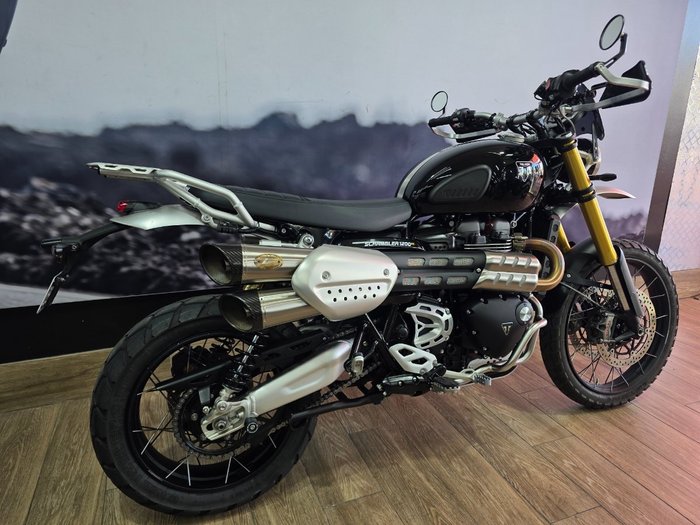 2024 Triumph SCRAMBLER 1200 XE Black