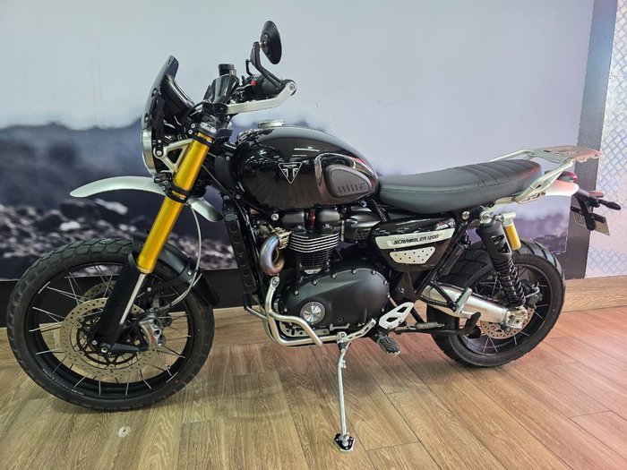 2024 Triumph SCRAMBLER 1200 XE Black
