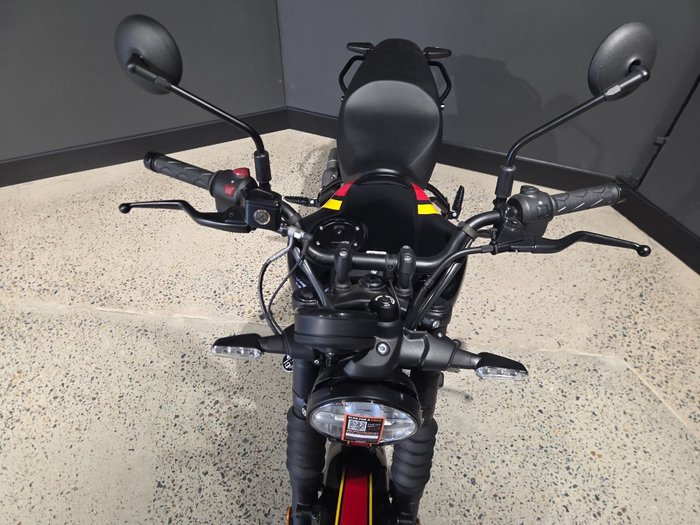 2025 Royal Enfield GUERILLA 450 BLACK