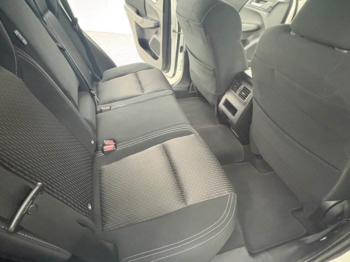 2021 Mitsubishi Outlander ES ZM MY22 AWD White