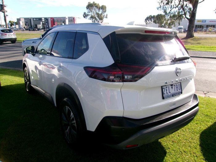 2025 Nissan X-TRAIL ST-L