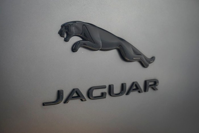 2023 Jaguar I-PACE EV400 R-Dynamic HSE