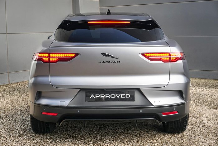 2023 Jaguar I-PACE EV400 R-Dynamic HSE