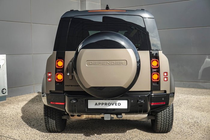 2025 Land Rover Defender 110 D350 X-Dynamic HSE