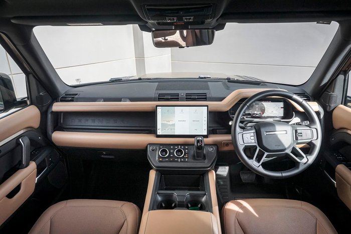 2025 Land Rover Defender 110 D350 X-Dynamic HSE