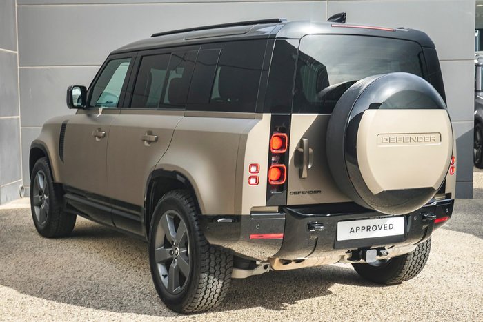 2025 Land Rover Defender 110 D350 X-Dynamic HSE