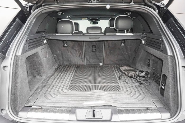 2025 Land Rover Range Rover Sport P400 Dynamic SE