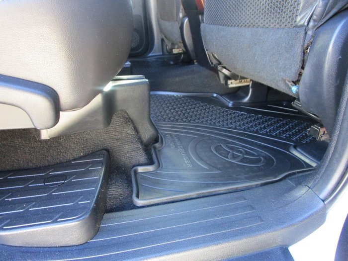 2014 Toyota Landcruiser Prado Kakadu