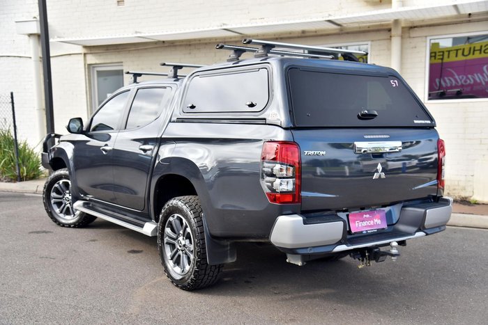 2022 Mitsubishi Triton GLS