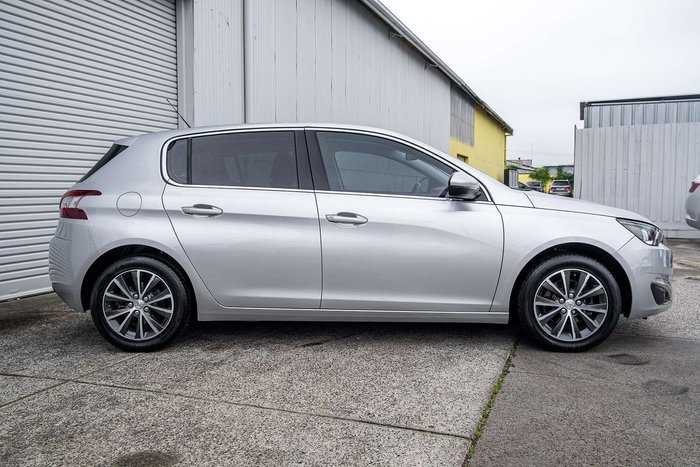 2014 Peugeot 308 Allure