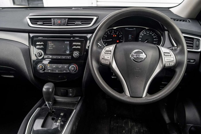 2015 Nissan X-TRAIL ST