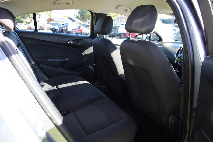 2018 Holden Astra LT