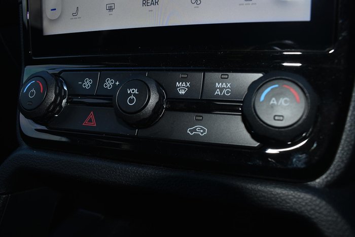 2025 Ford Everest Sport