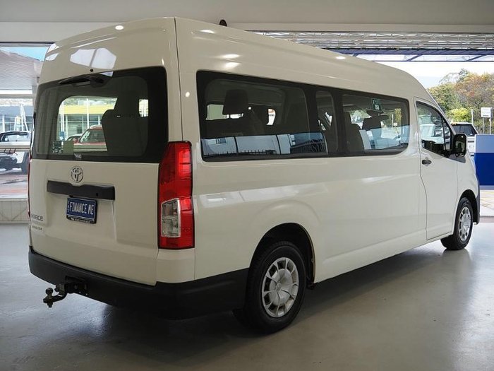 2021 Toyota Hiace Commuter