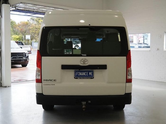 2021 Toyota Hiace Commuter