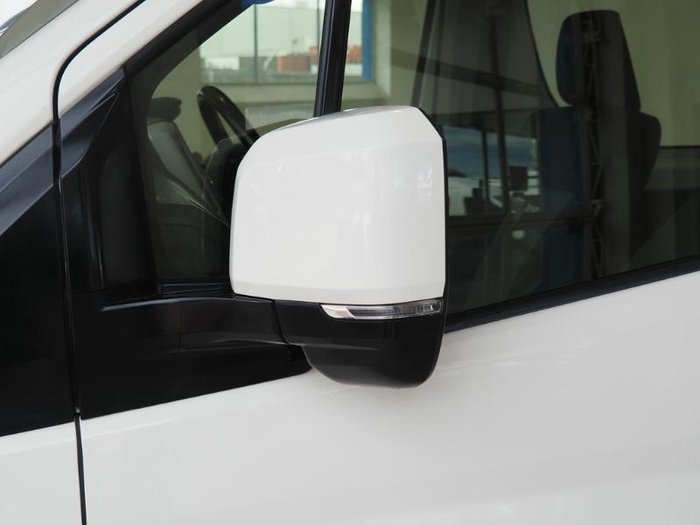 2021 Toyota Hiace Commuter