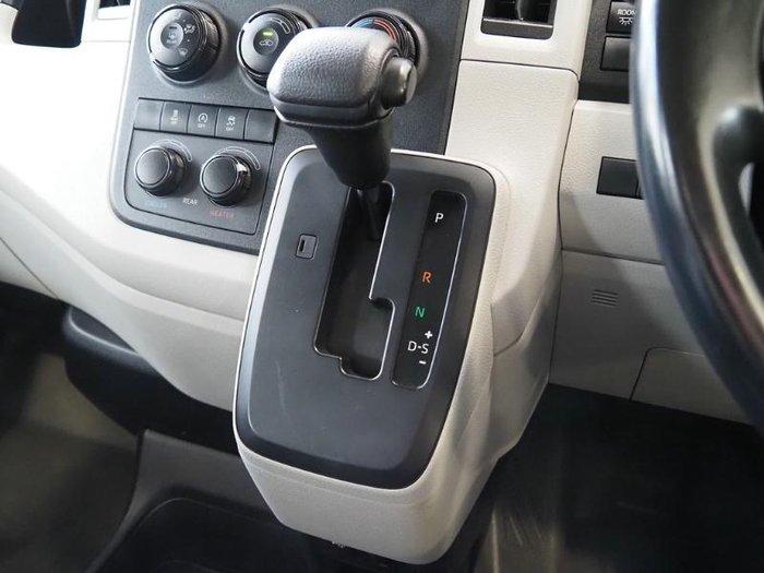 2021 Toyota Hiace Commuter