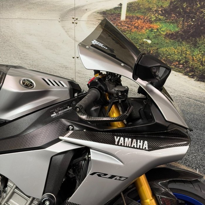 2016 Yamaha YZF-R1 M Silver