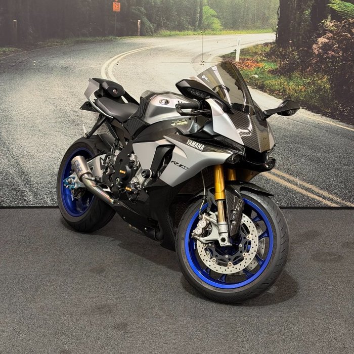 2016 Yamaha YZF-R1 M Silver