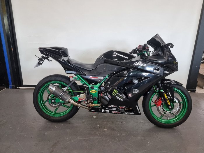 2012 Kawasaki NINJA 250R (EX250) Black