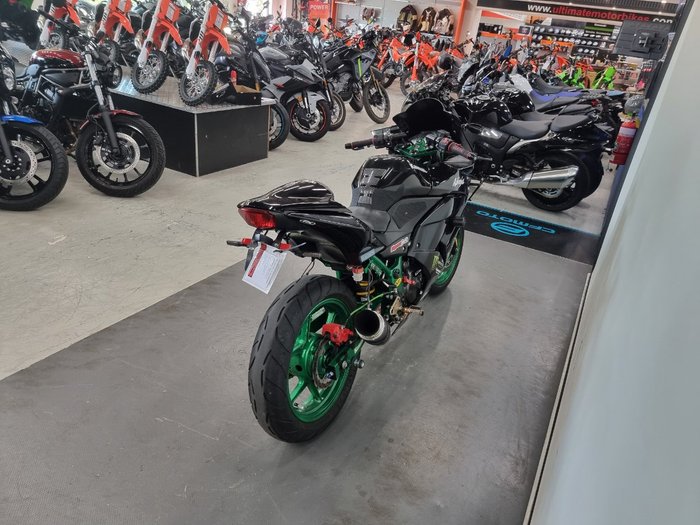 2012 Kawasaki NINJA 250R (EX250) Black