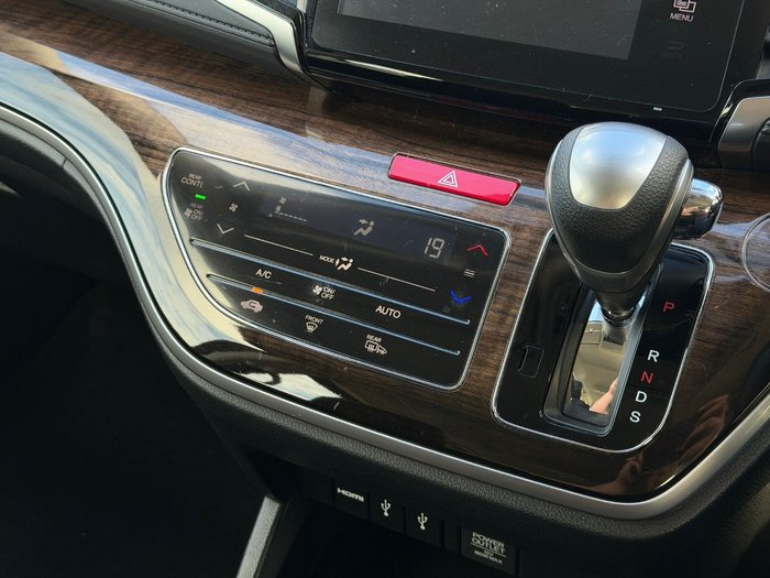 2017 Honda Odyssey VTi