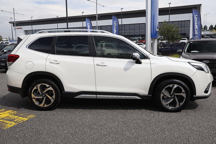 2022 Subaru Forester 2.5i-S
