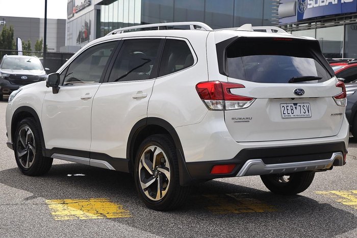 2022 Subaru Forester 2.5i-S