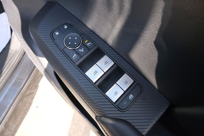 2025 Mitsubishi Outlander PHEV GSR