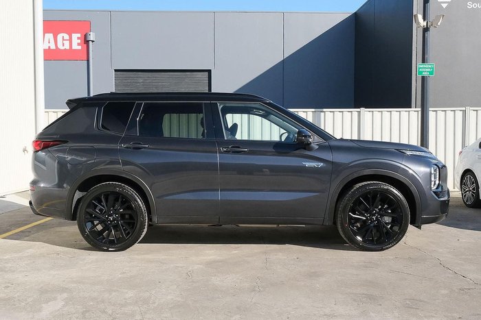 2025 Mitsubishi Outlander PHEV GSR