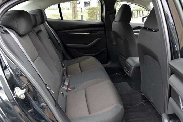 2019 Mazda 3 G25 Evolve