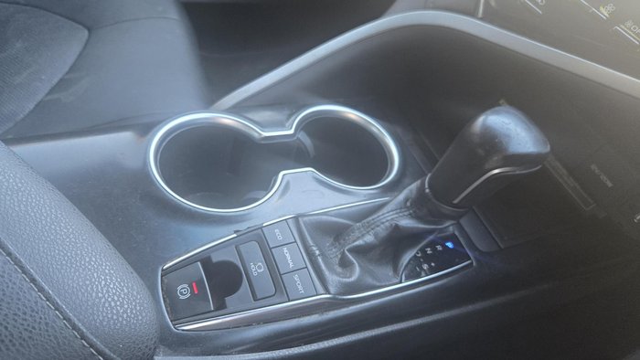 2018 Toyota Camry SX