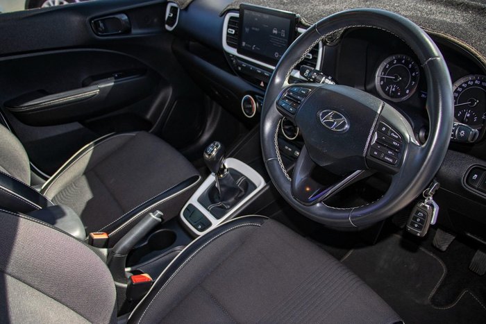 2022 Hyundai Venue Active